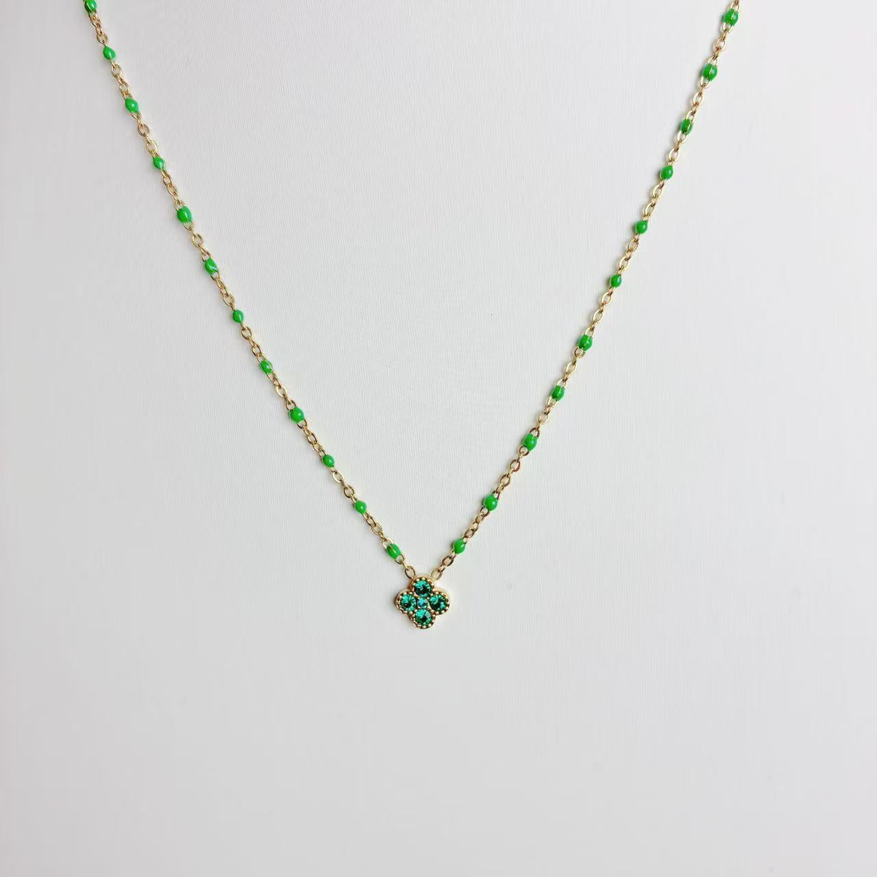 Collana “Quadrifoglio” – Un Amuleto di Fortuna dal Tocco Delicato