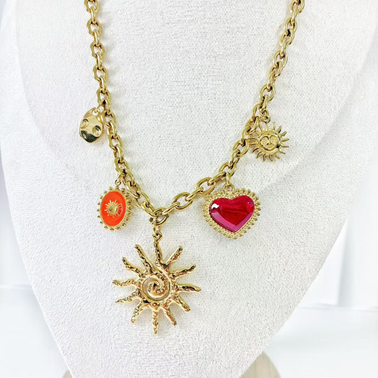 (C266)Collana con pendenti in acciaio inox