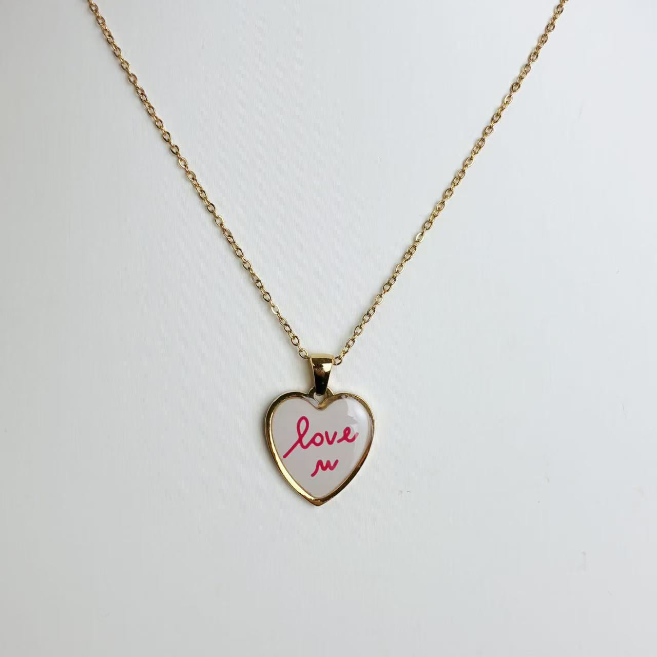 Collana “Parola dal Cuore” – Un Messaggio Dolce da Portare con Sé