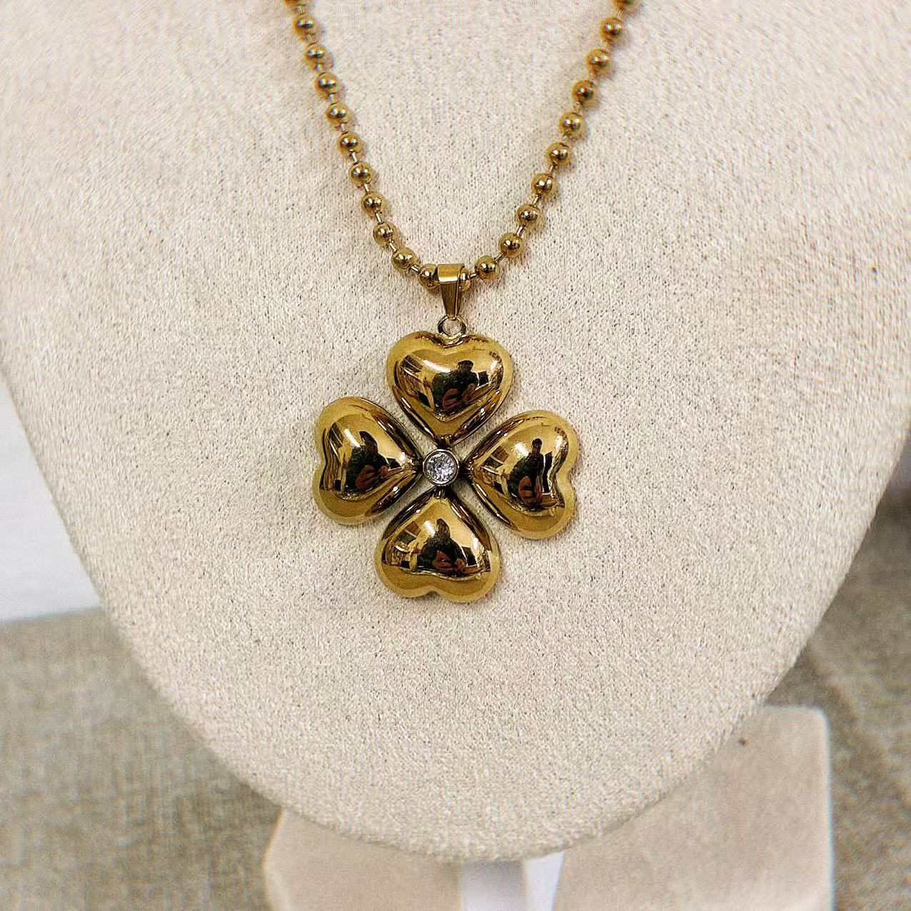 Collana “Fortuna Dorata”