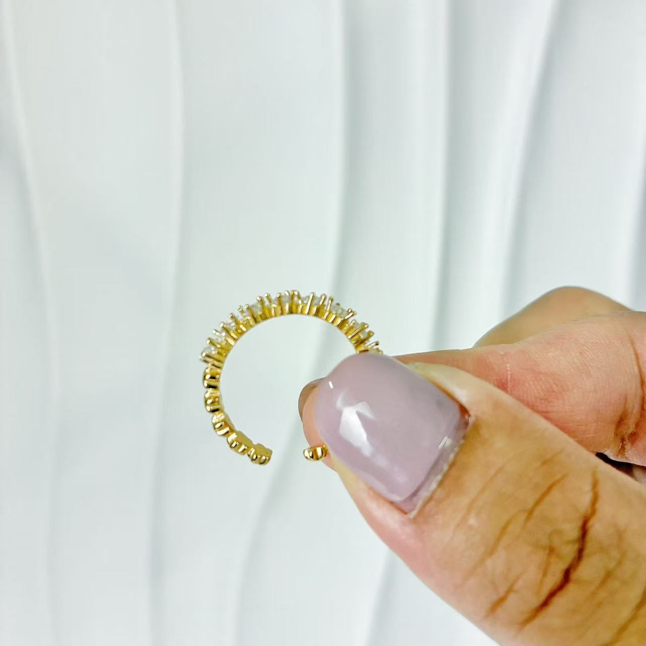 (A135)Anello stelle zirconi regolabile in acciaio inox