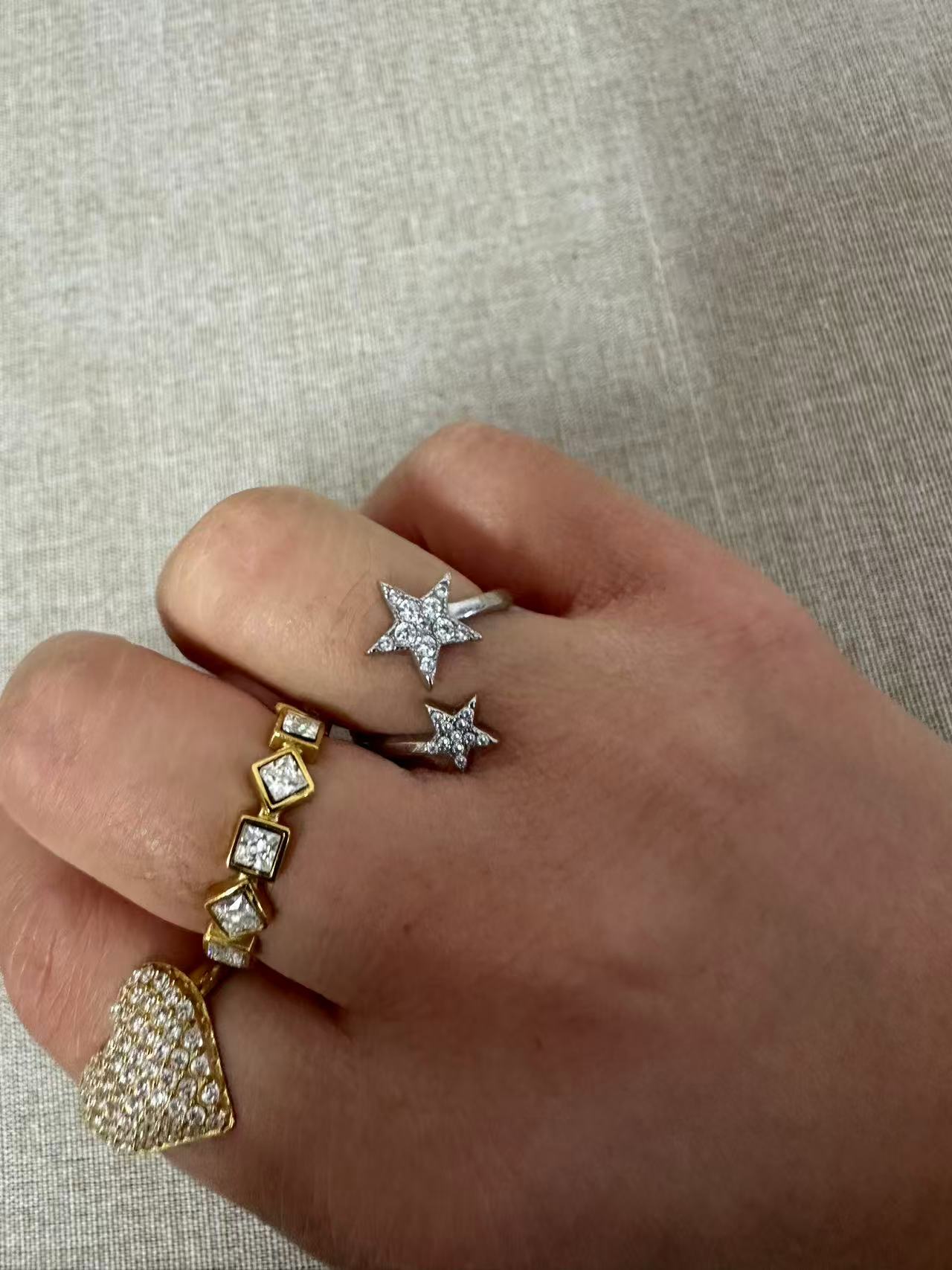 ANELLO 2 STELLE ILLUMINA