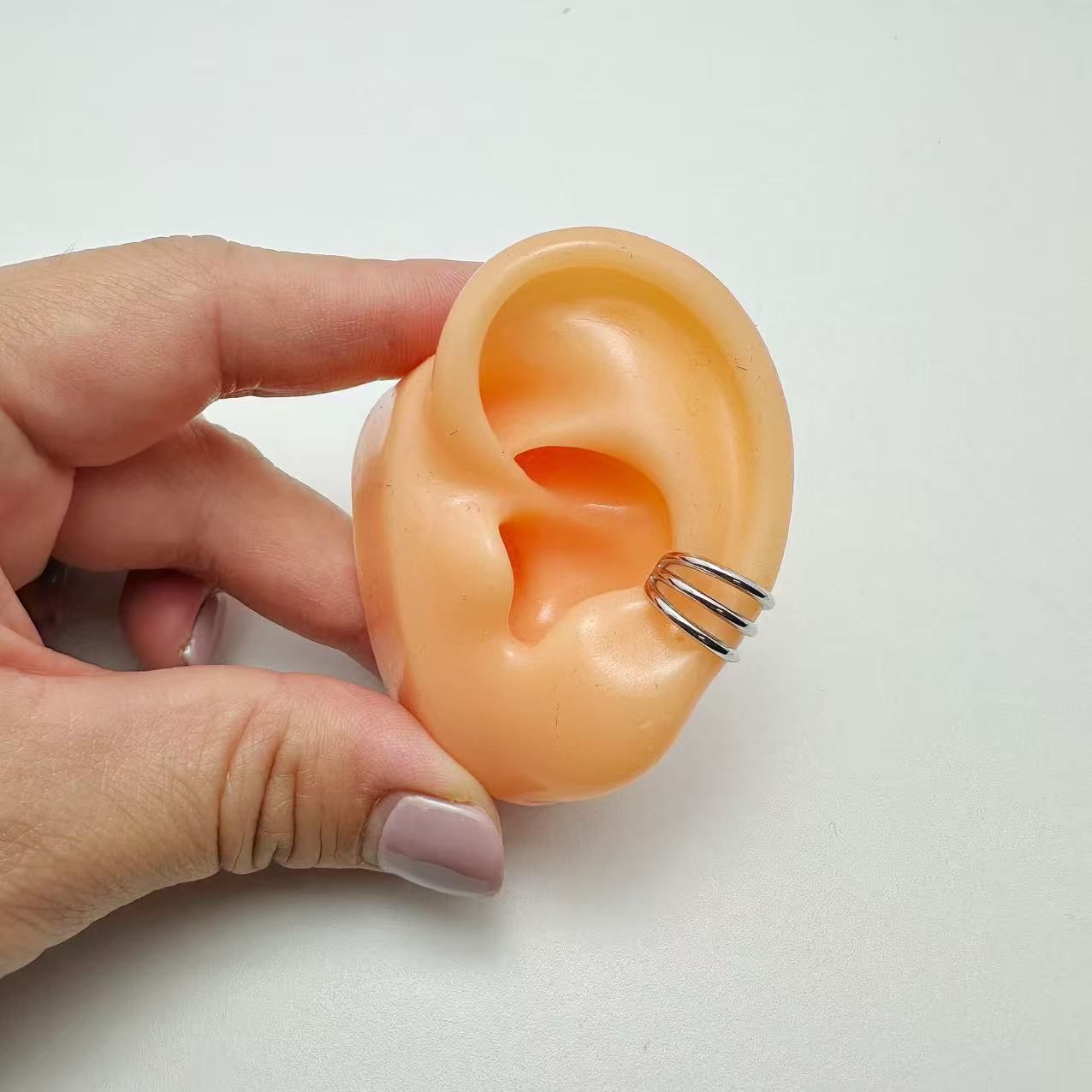 (E043)Ear cuff
