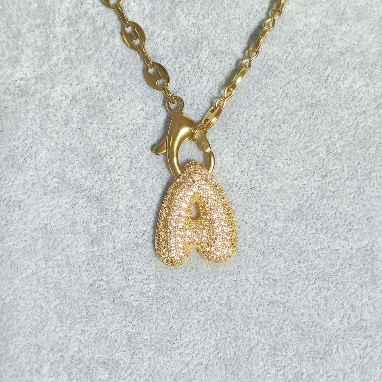 Collana “Iniziale Splendente”