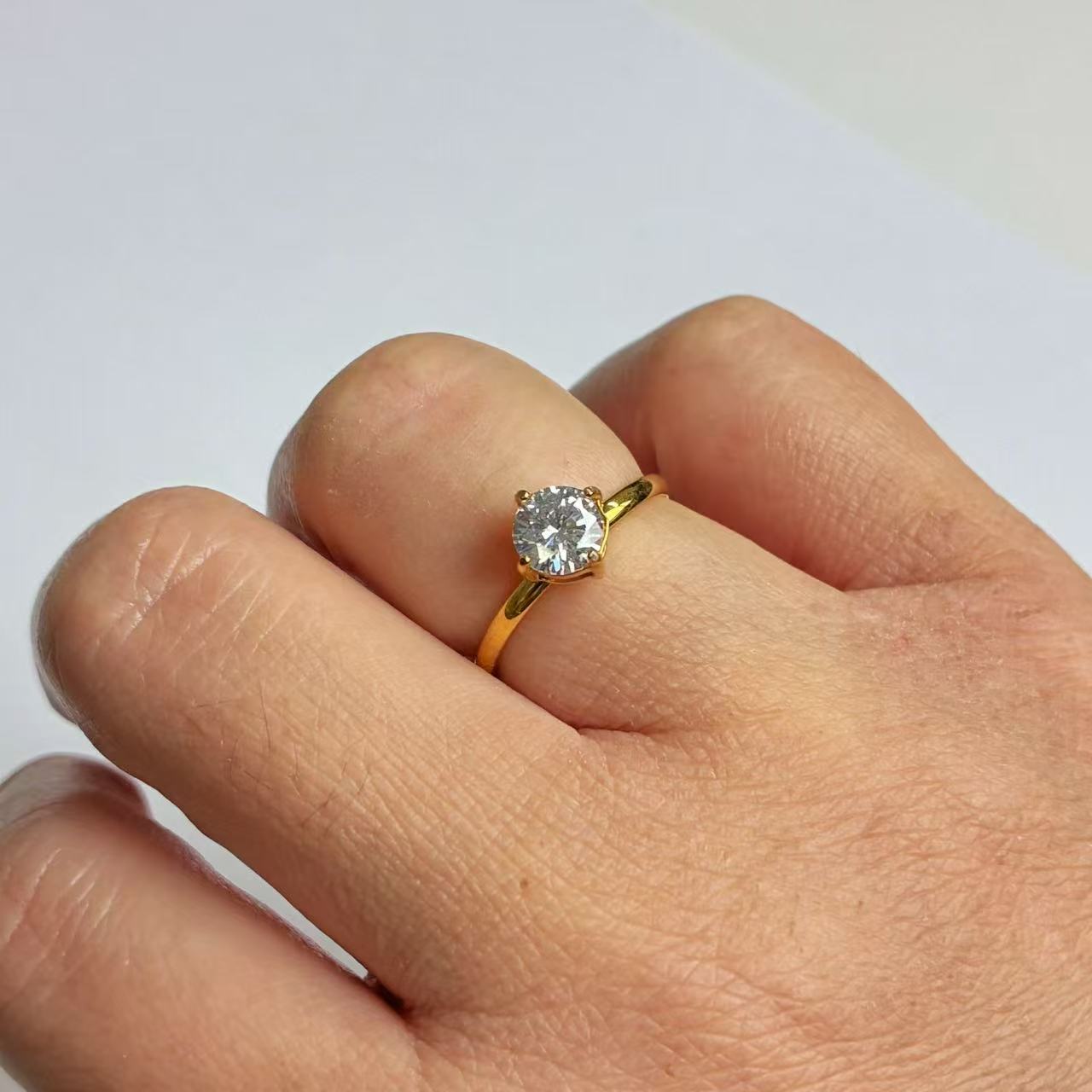 Anello Regolabile con Zircone – Acciaio Inossidabile Oro