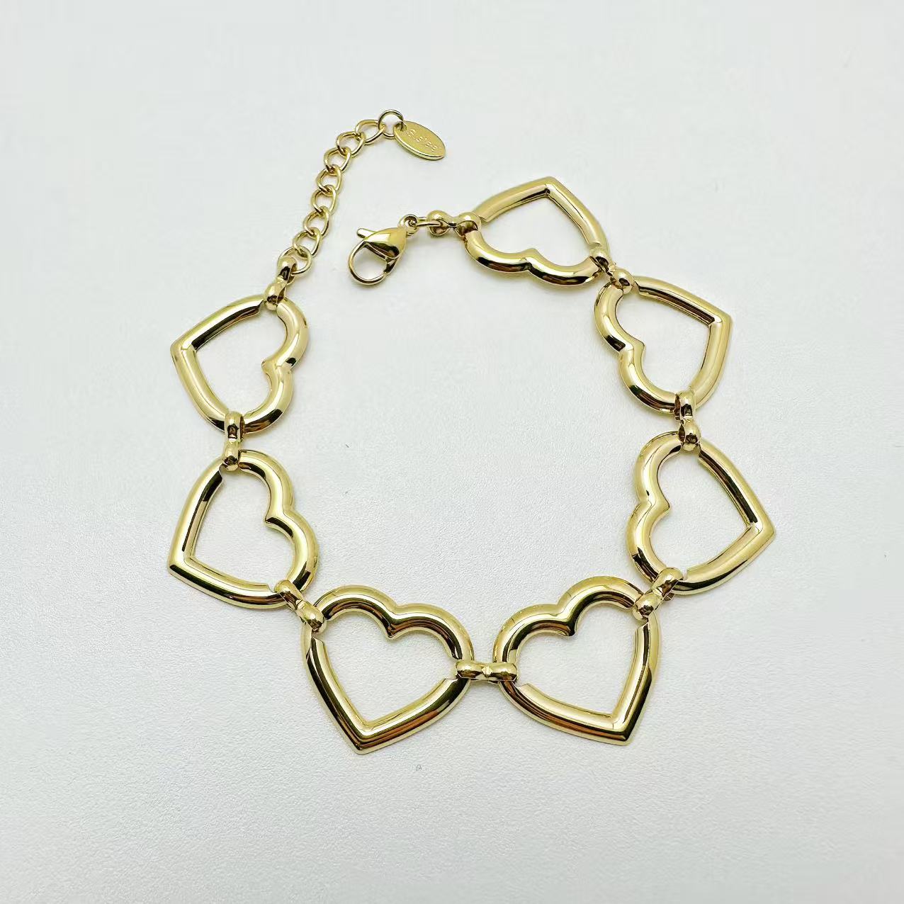 (B157)Bracciale cuoricini in acciaio inox