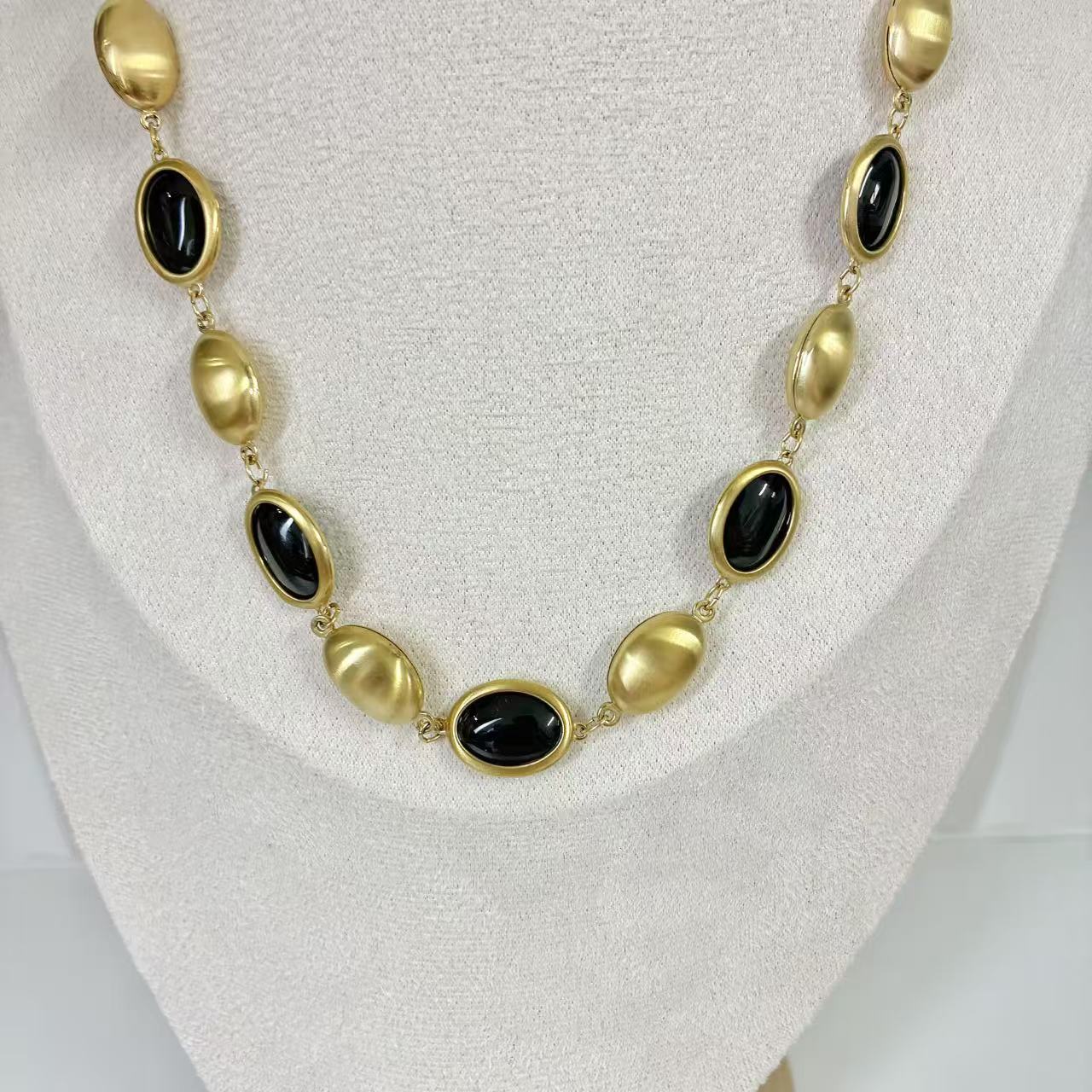 (C201)Collana girocollo in acciaio inox