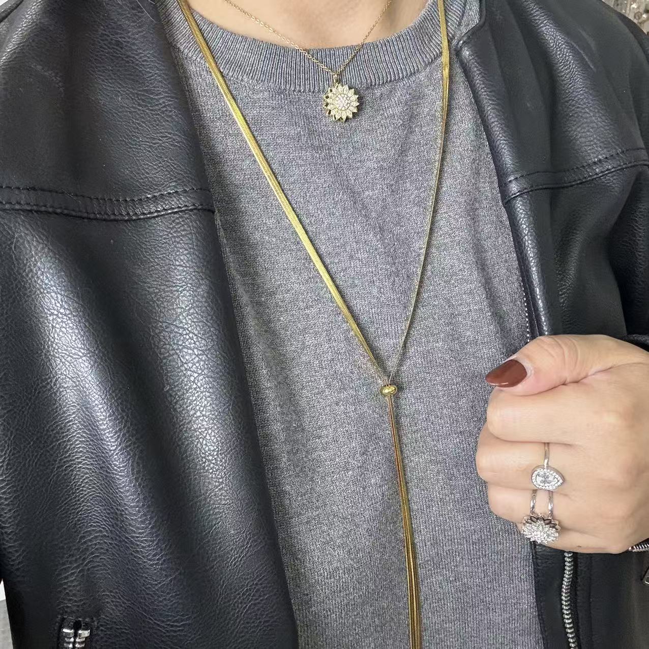 Collana “Luce Sottile”