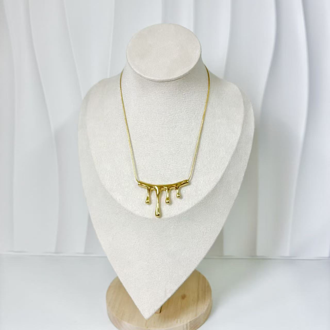 (C249)Collana con ciondolo punto luce in acciaio inox