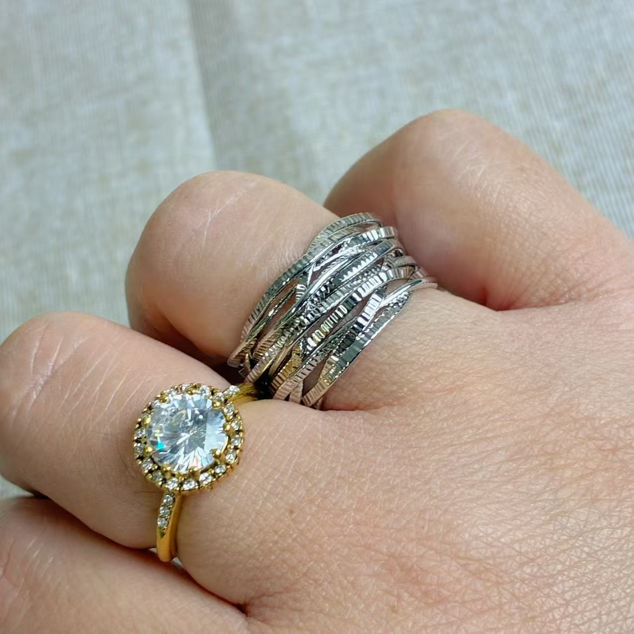 Anello Intreccio Elegante