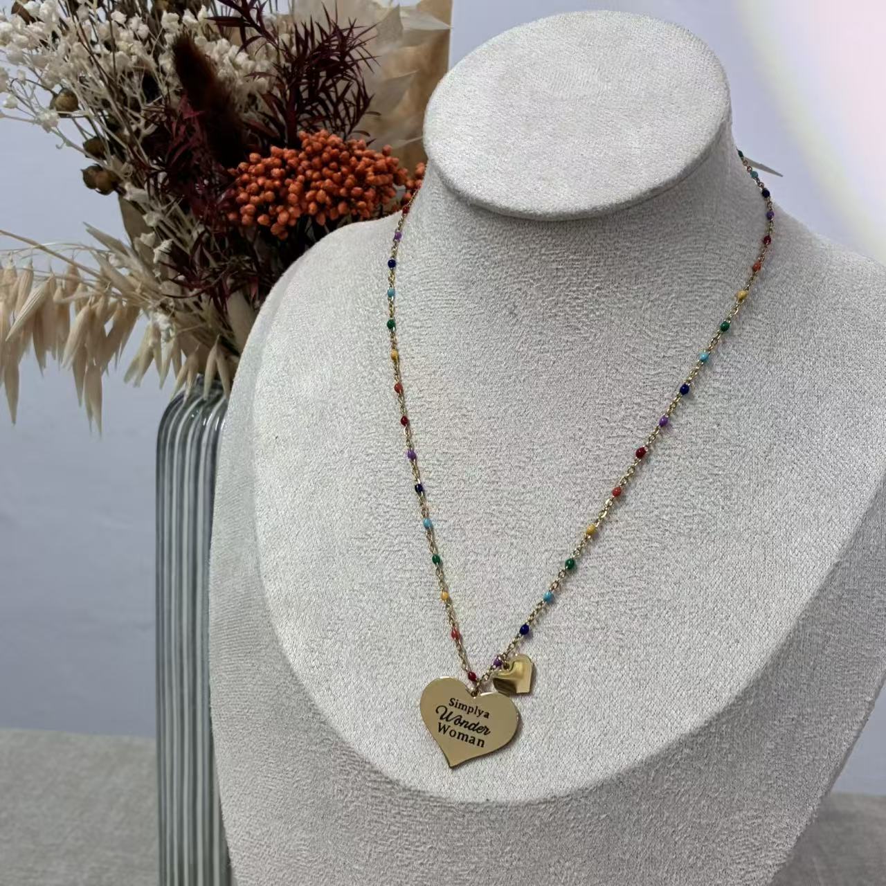 Collana “Wonder Woman” – Acciaio Inossidabile & Catena Multicolor