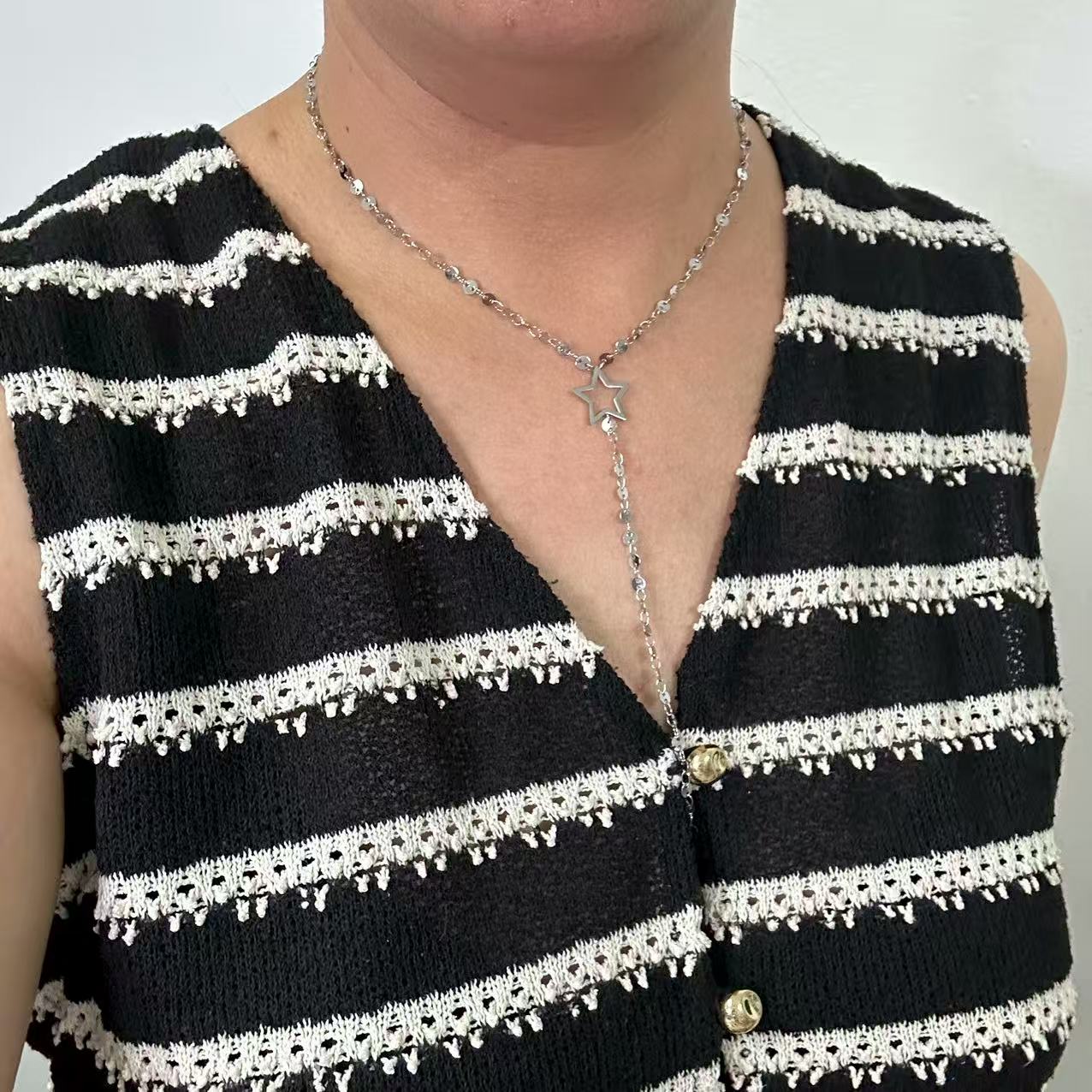 (C278)Collana stella con pendente lungo in acciaio inox