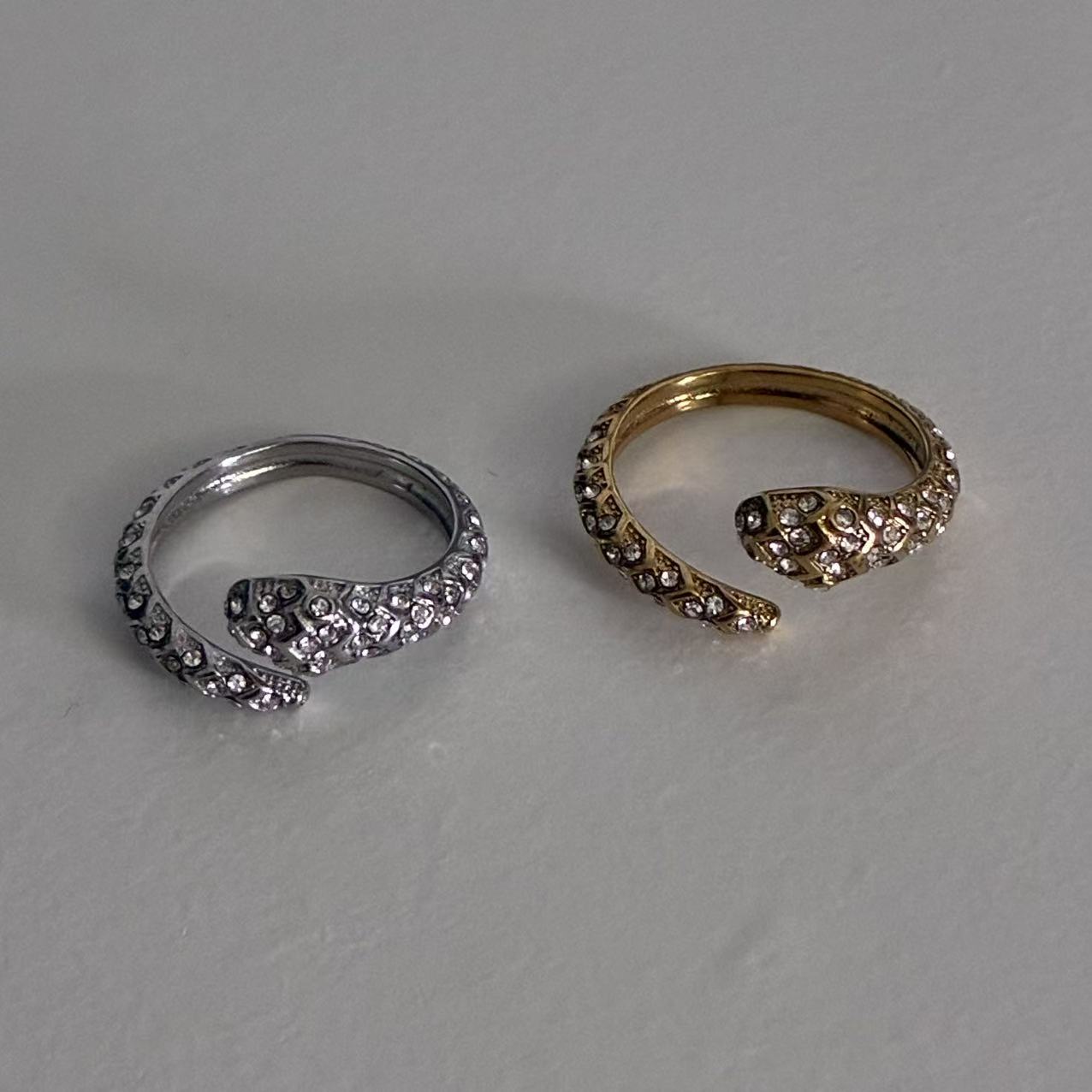 Anello Serpente di Luce