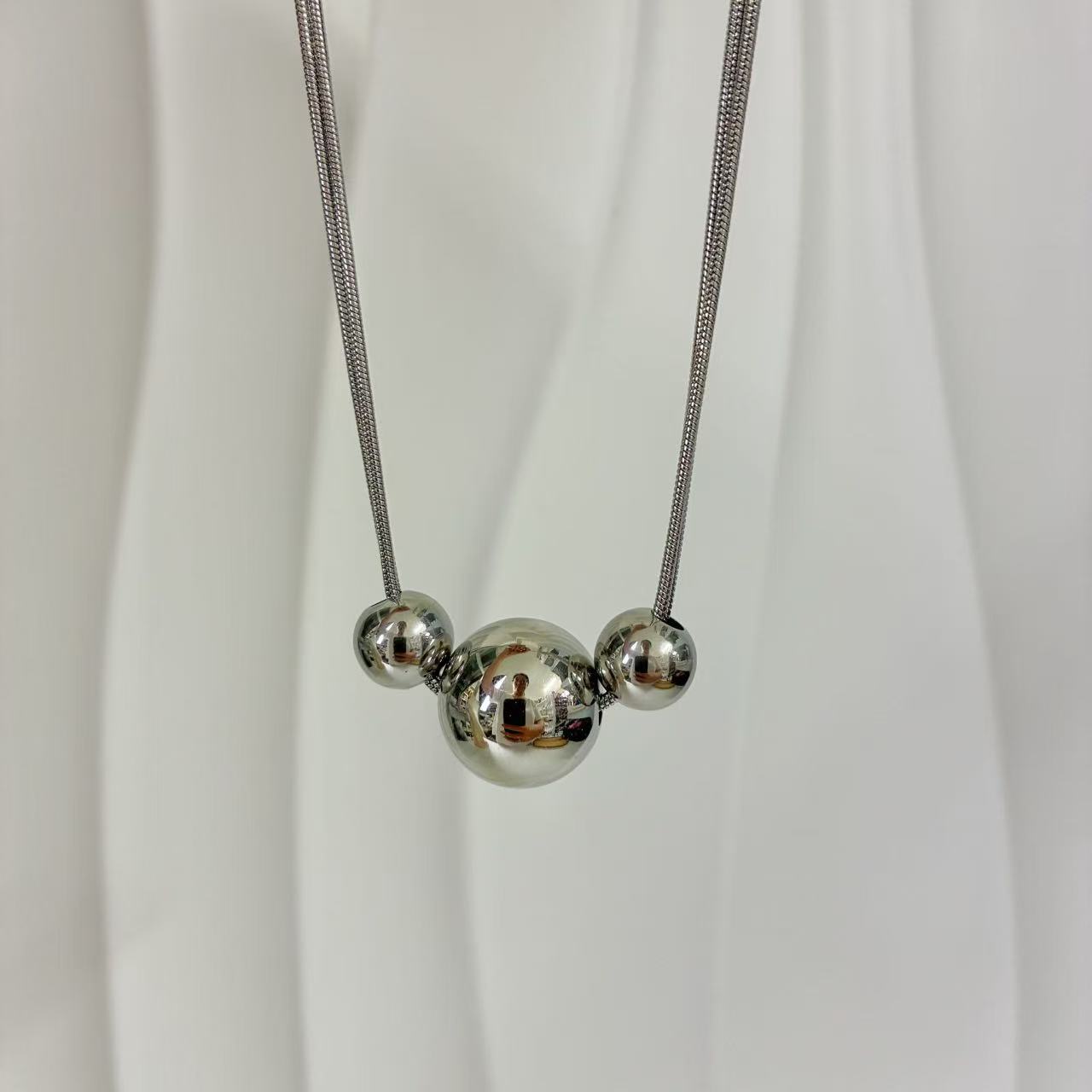 (C236)Collana ciondolo topolino lunghezza 65 in acciaio inox