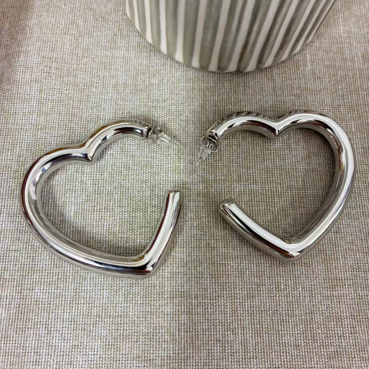 Orecchini Heart Line