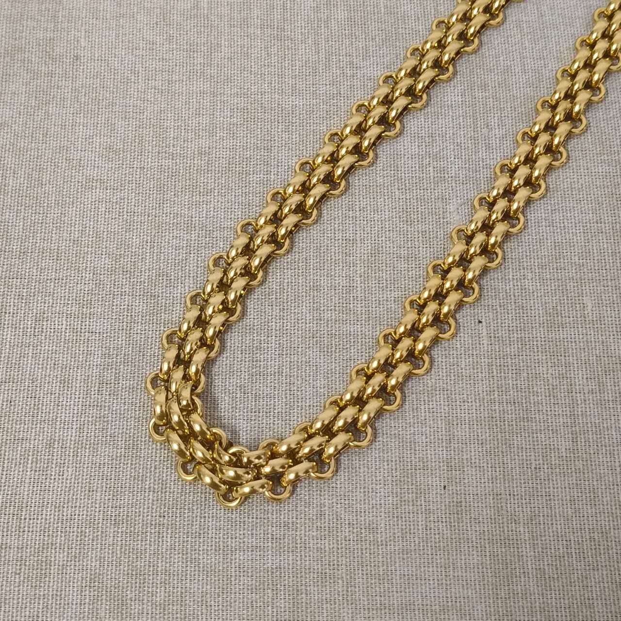 Collana “Forza Dorata” – Catena Maglia Intensa in Acciaio Oro Lucido