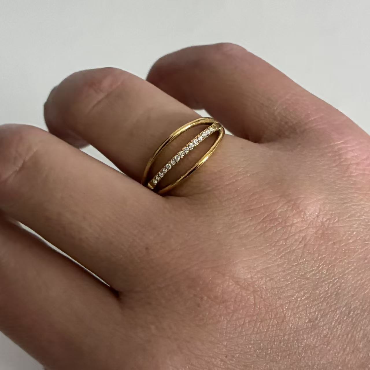 Anello “Sorriso di Luna”