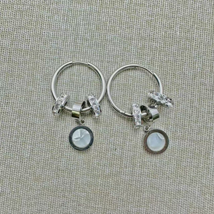 (O161)Orecchini cerchietti con ciondolo