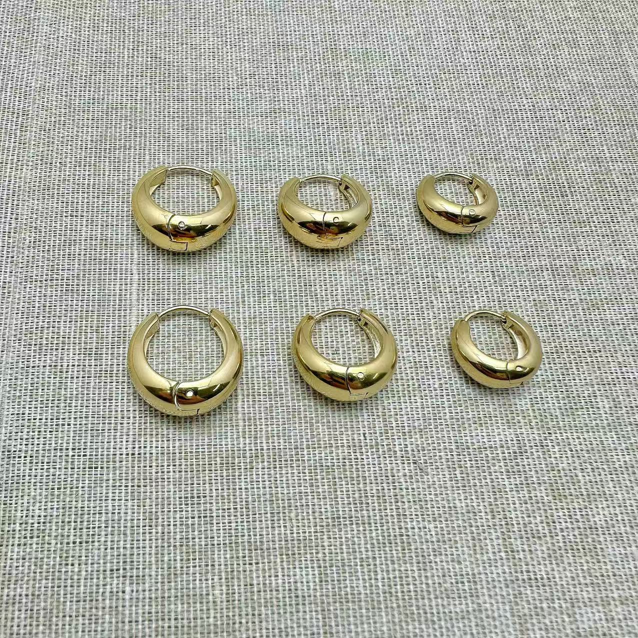 (O158)Set 3 orecchini cerchi (3 misure diverse)