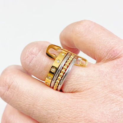 Anello Multi-Strato con Spilla – Stile Unico e Grintoso