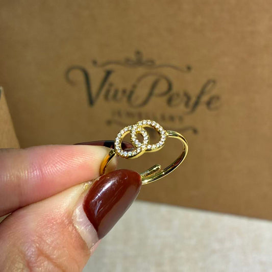 Anello Gold con Cerchi Intrecciati e Zirconi