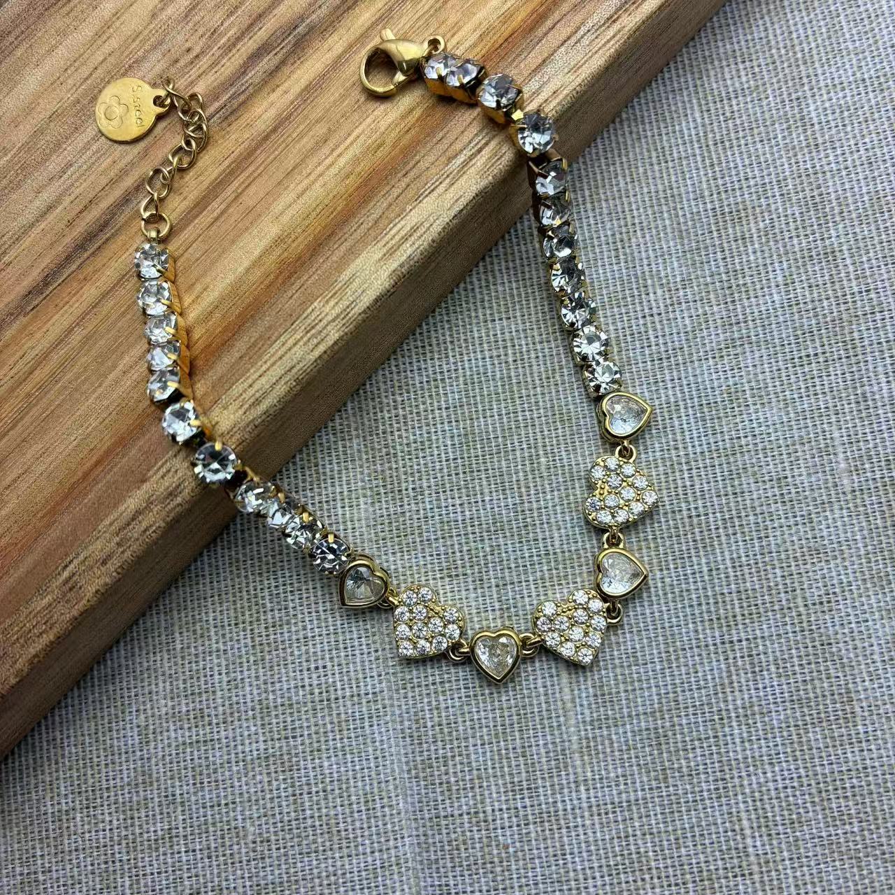 (B188)Bracciale tennis cuori