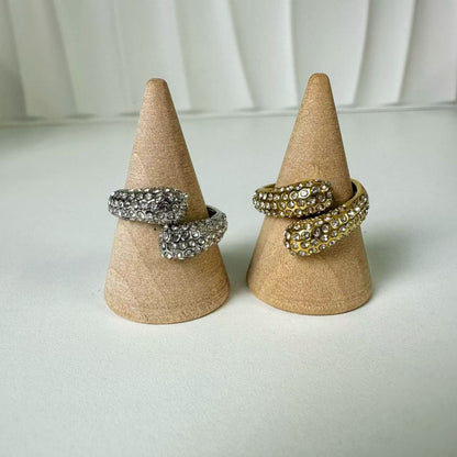 (A090)Anello con brillantini in acciaio inox