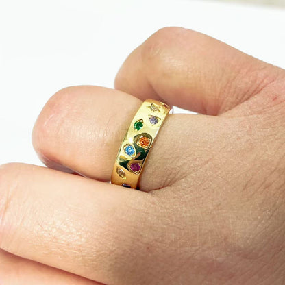 Anello Aperto con Gemme Multiformi – Stile Luminoso & Moderno