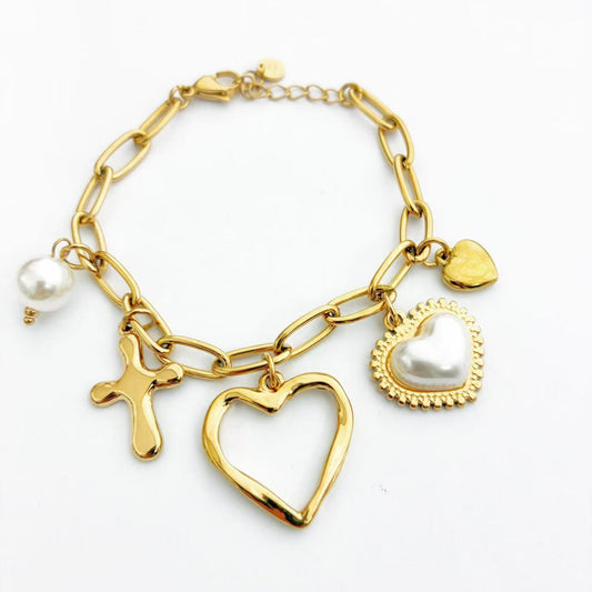 Bracciale Charms – Cuori Gold & Dettagli Iconici