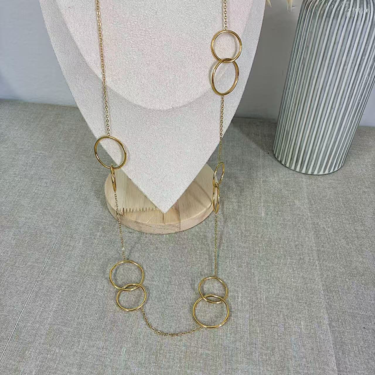 Collana “Cerchi” 90CM – L’equilibrio nel movimento