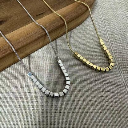 Collana “Cubic Shine”