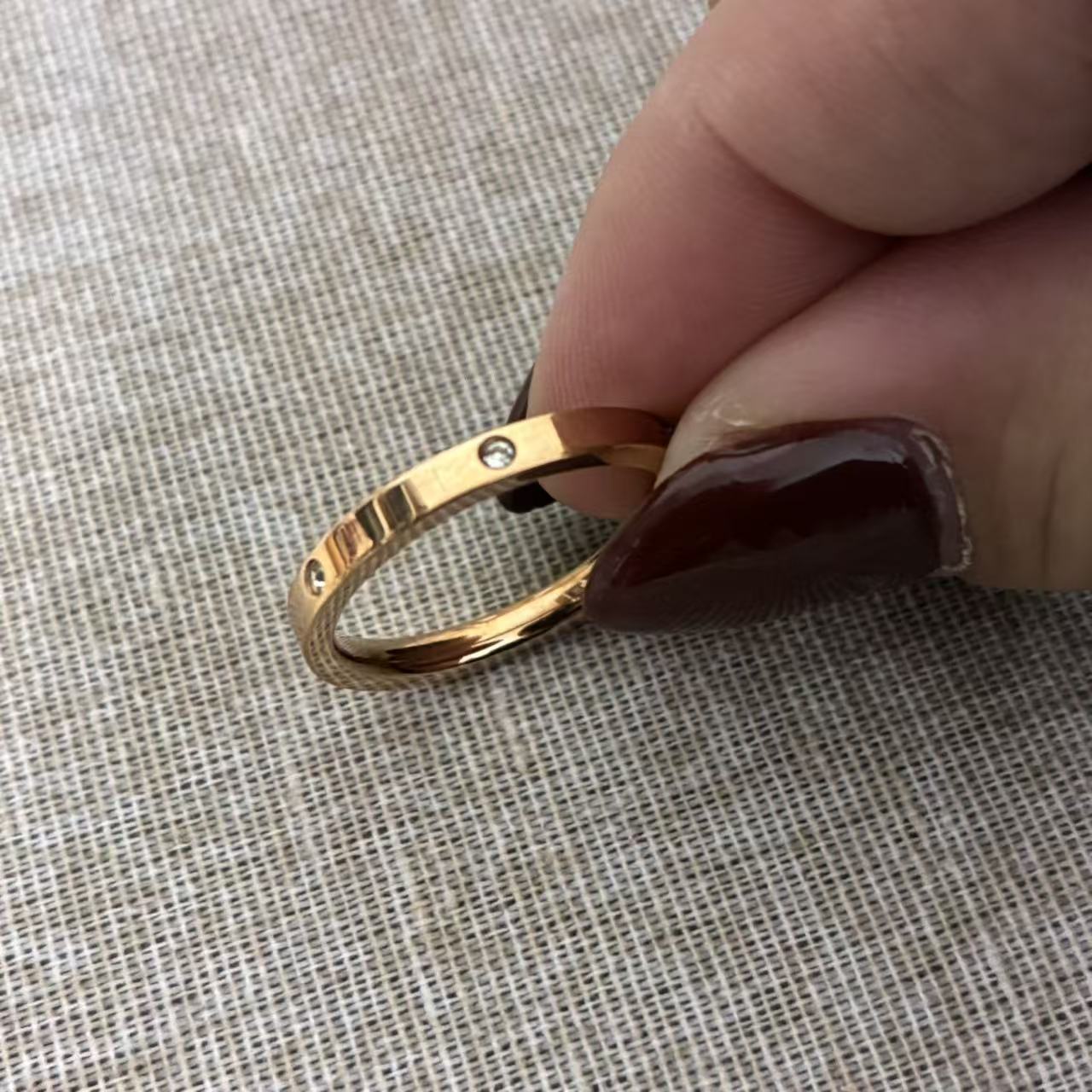 Anello “Linea di Eleganza”