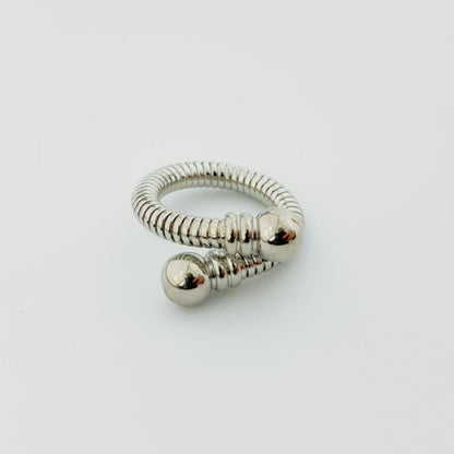 Anello Aperto Spirale – Linee Morbide e Design Scultoreo