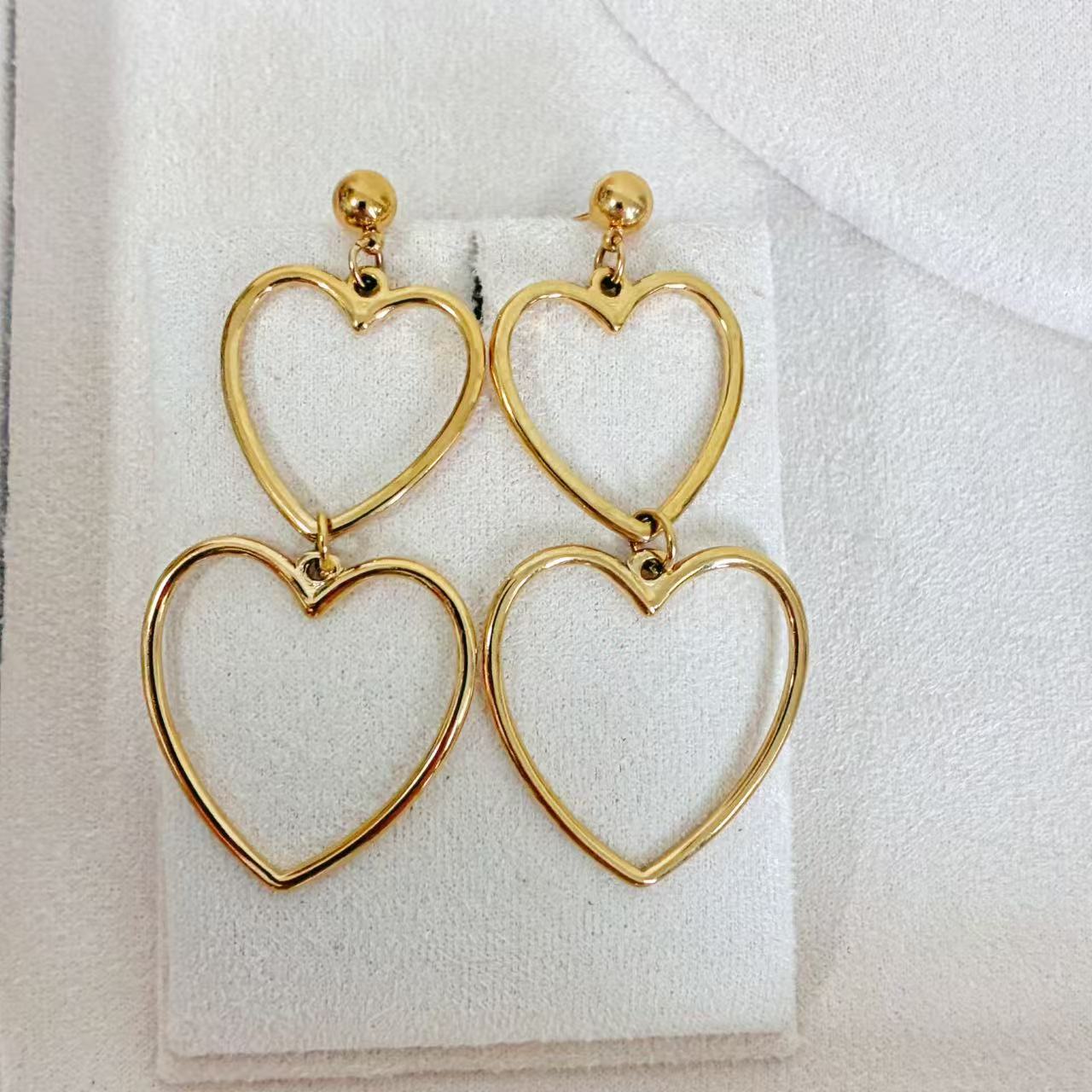 (O208)Orecchini Donna Cuore Cavo