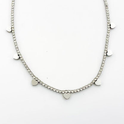 Collana Tennis con Ciondoli Cuore – Eleganza Romantica in Stile Minimal Chic