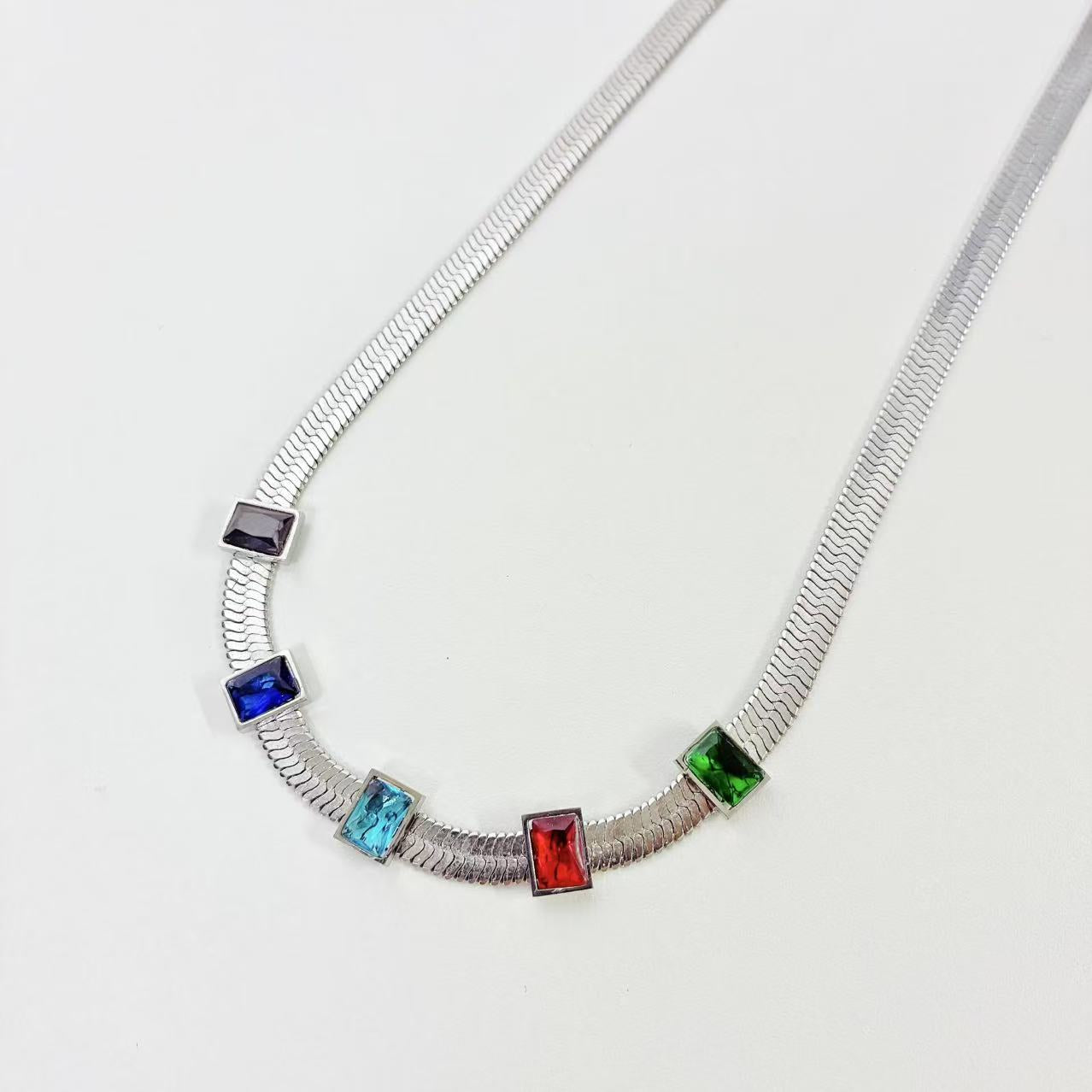 (C134) COLLANA SNACK SILVER CON ZIRCONI IN ACCIAIO INOX