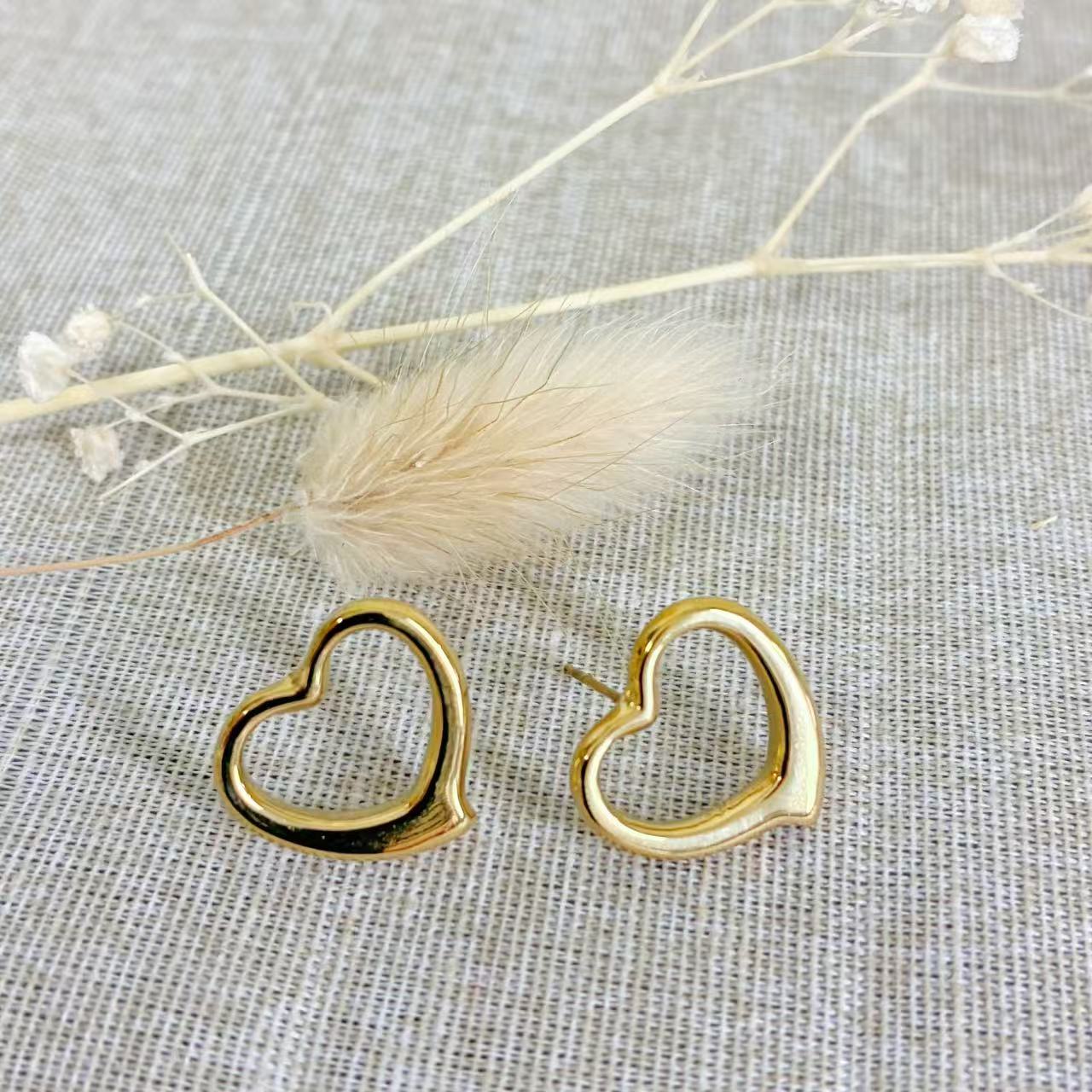 (O201)Orecchini Donna Minimal Cuore