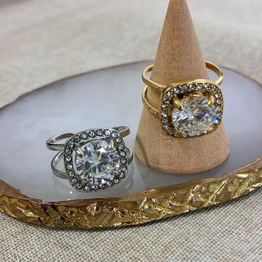 Anello “Vetro di Stelle” – Brillantezza senza Tempo