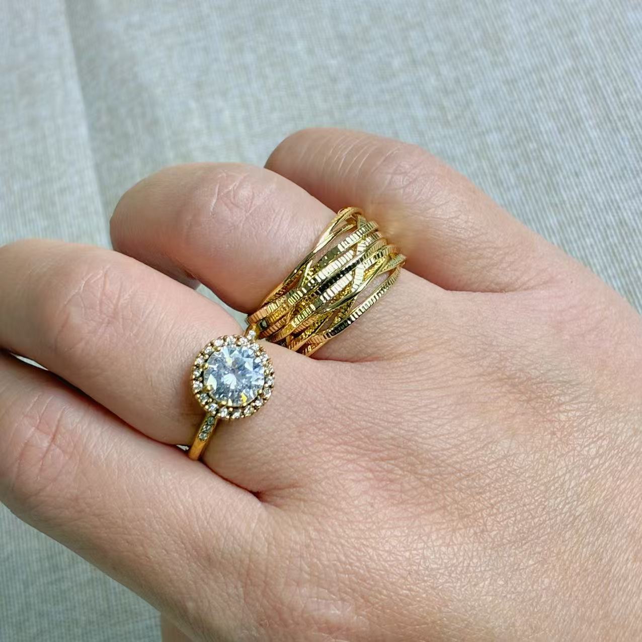 Anello Intreccio Elegante