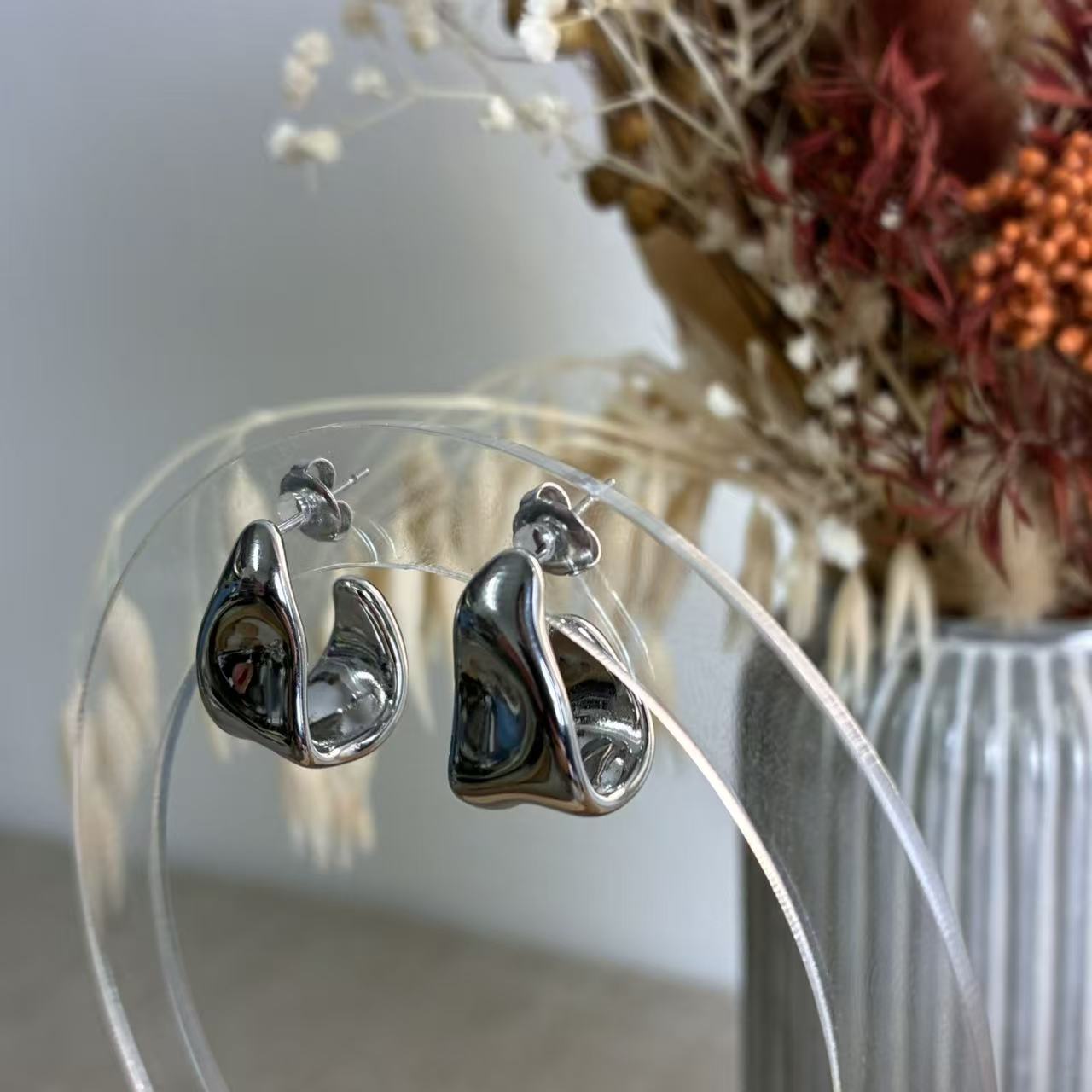 Orecchini Scultura Irregolare – Linea Moderna