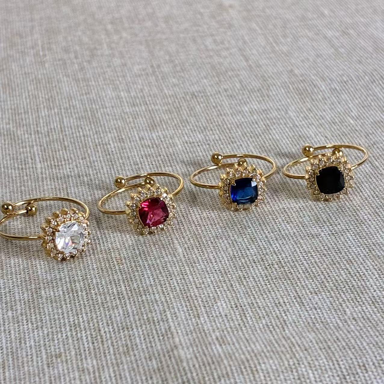 Anello “Cornice”