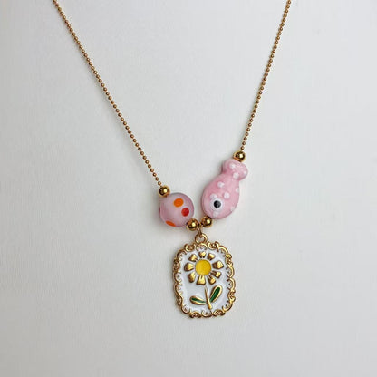 Collana “Pesciolino &amp; Margherita” – Tenerezza Retrò in Stile Fiabesco