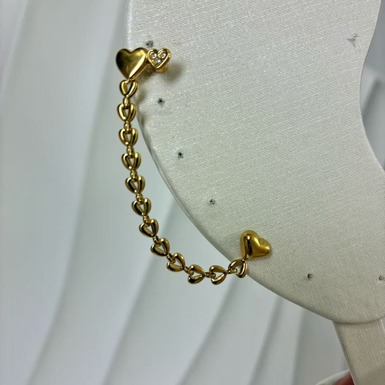 (E23) Ear Cuff in acciaio inox