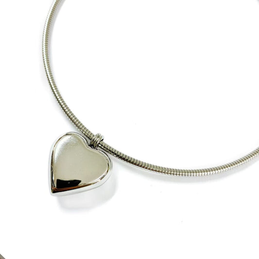 Collana “Cuore Sospeso” magnetica