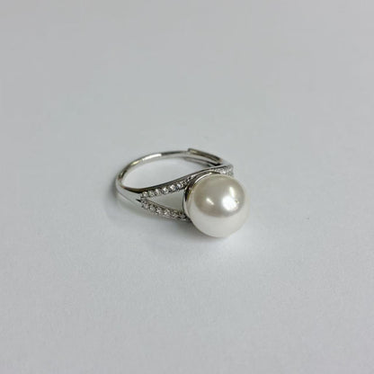 Anello con Perla Classica – Eleganza Senza Tempo in Acciaio Inossidabile