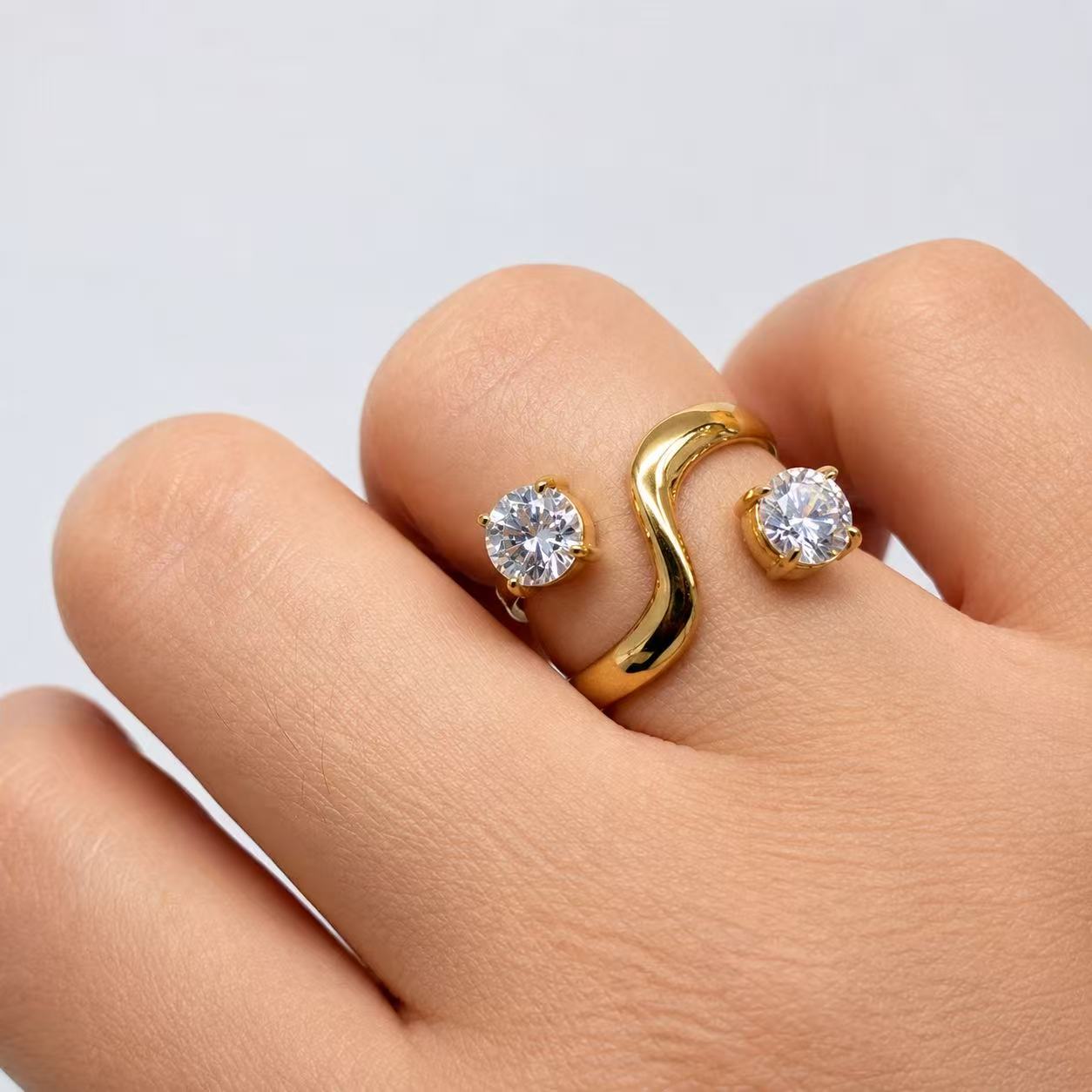 Anello “Passo a Due” | in acciaio inox