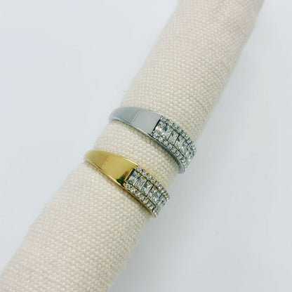 Anello “Linea di Brillanti” – Eleganza Moderna e Luminosità Raffinata