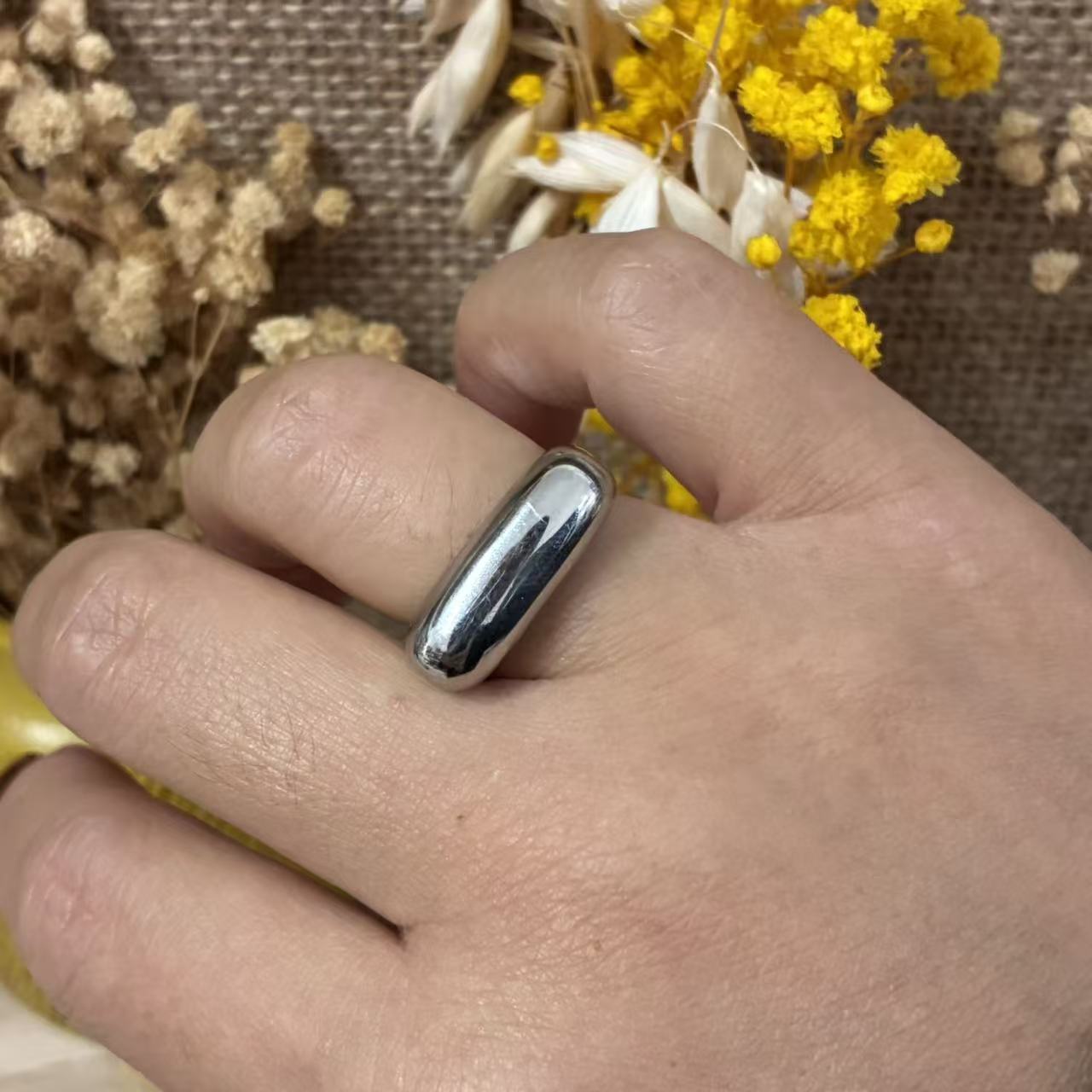 Anello bombato minimal