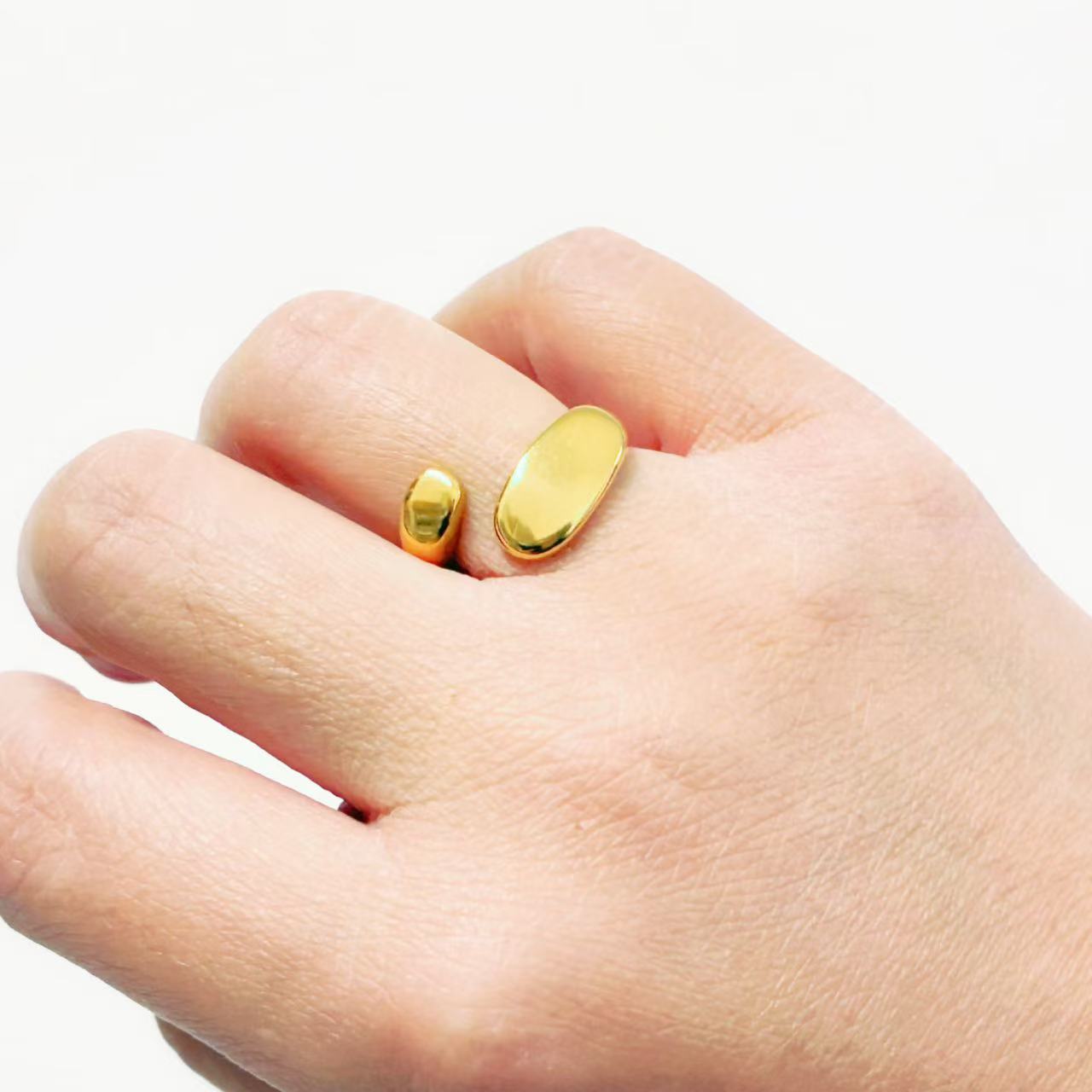 Anello Forma Asimmetrica – Fascia Aperta Minimal