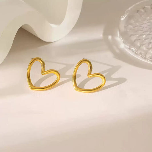 Orecchini "Linee d'Amore" – Cuori Minimalisti in Acciaio